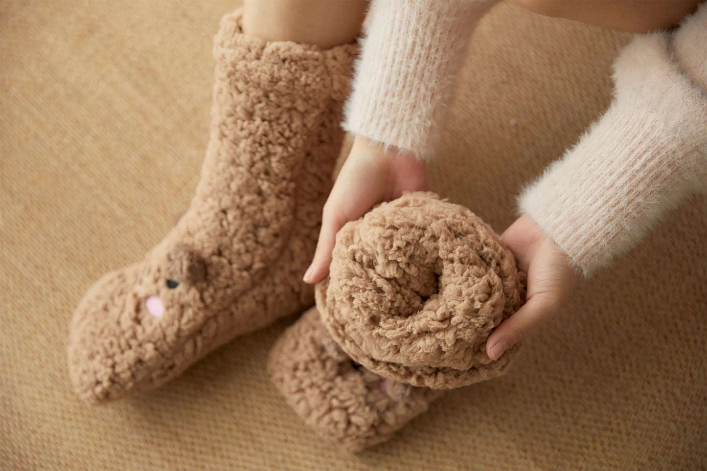 Cartoon Floor Winter Thick Polyester Fleece Fluffy Microfiber Women Fuzzy Socks Funny Fuzzy Dog Slipper Socks For Women Cute Fluffy Thick Warm Winter Socks Microfiber Soft Home Socks Christmas Gift - CozyLooter