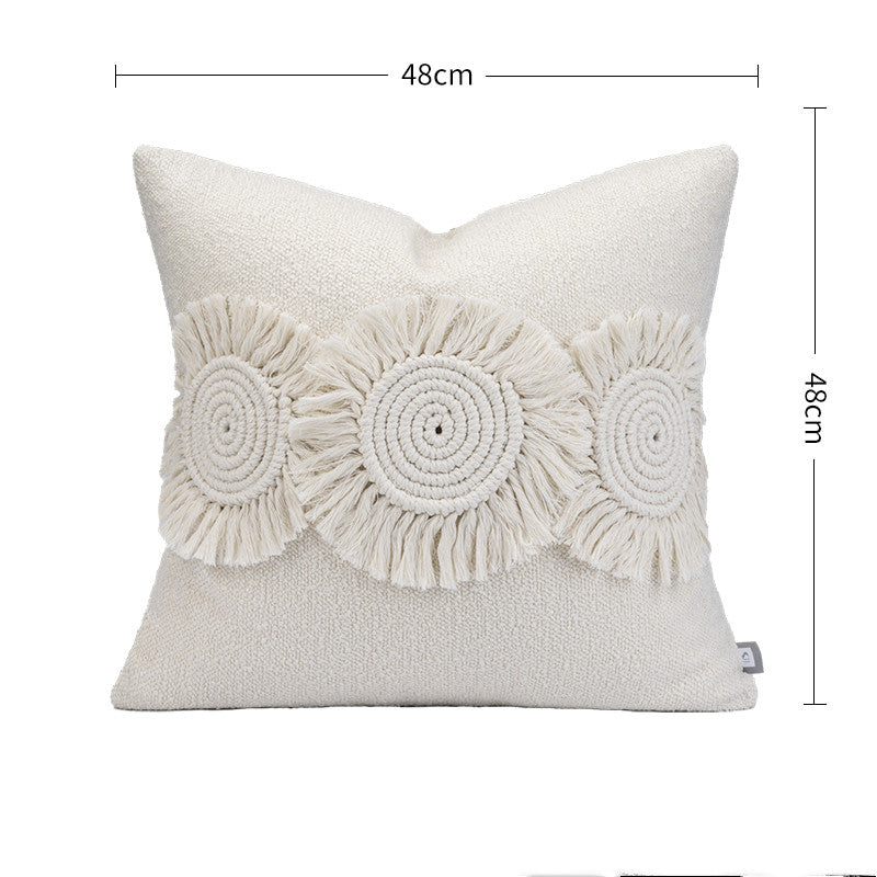 Luxury Pillows For A High-end Hotel Villa Showroom - CozyLooter